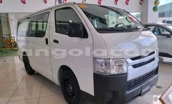 Comprar Usado Toyota Hiace Branco Carro em Luanda em Luanda Province Comprar Usado Toyota Hiace Branco Carro em Luanda em Luanda Province