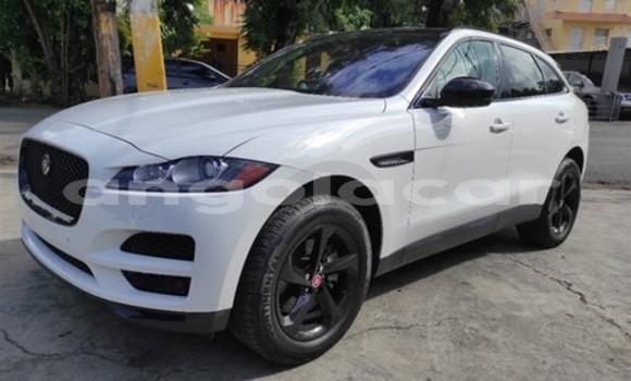 Comprar Usado Jaguar F-Pace Branco Carro em Luanda em Luanda Province Comprar Usado Jaguar F-Pace Branco Carro em Luanda em Luanda Province