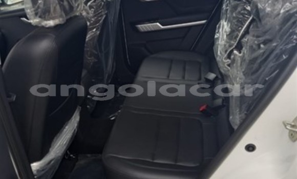 Comprar Usado Ligier JS 51 Branco Carro em Luanda em Luanda Province Comprar Usado Ligier JS 51 Branco Carro em Luanda em Luanda Province
