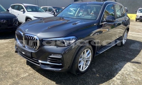 Acheter Occasion Voiture BMW X5 Noir à Luanda, Province de Luanda Acheter Occasion Voiture BMW X5 Noir à Luanda, Province de Luanda