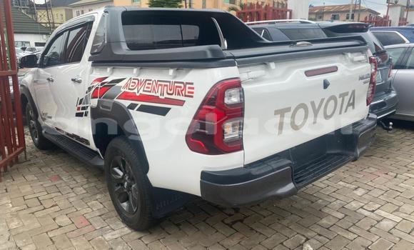 Comprar Usado Toyota Hilux Branco Carro em Luanda em Luanda Province Comprar Usado Toyota Hilux Branco Carro em Luanda em Luanda Province