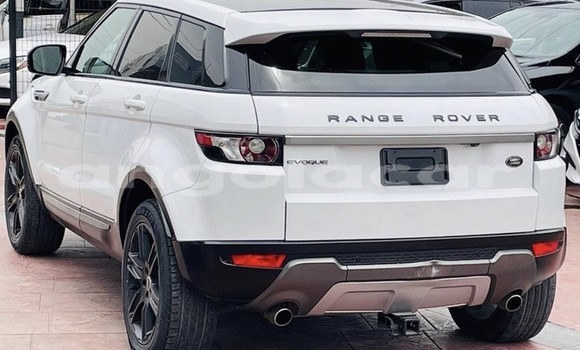 Comprar Usado Land Rover Range Rover Velar Branco Carro em Luanda em Luanda Province Comprar Usado Land Rover Range Rover Velar Branco Carro em Luanda em Luanda Province