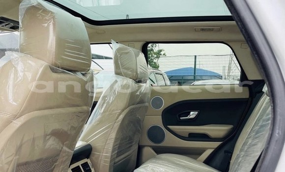 Comprar Usado Land Rover Range Rover Velar Branco Carro em Luanda em Luanda Province Comprar Usado Land Rover Range Rover Velar Branco Carro em Luanda em Luanda Province
