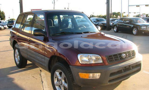 Buy Used Toyota RAV4 Red Car in Lubango in Huila Province Buy Used Toyota RAV4 Red Car in Lubango in Huila Province