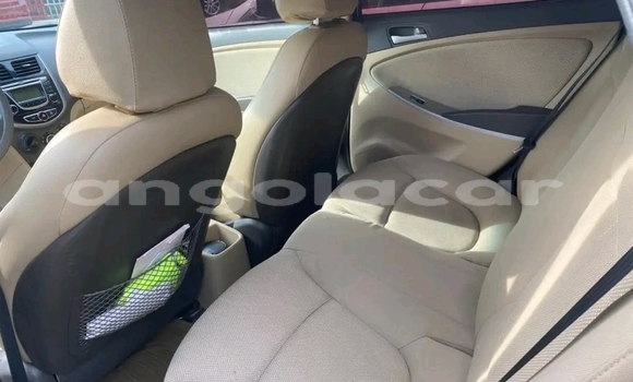 Comprar Usado Hyundai Accent Outro Carro em Luena em Moxico Comprar Usado Hyundai Accent Outro Carro em Luena em Moxico