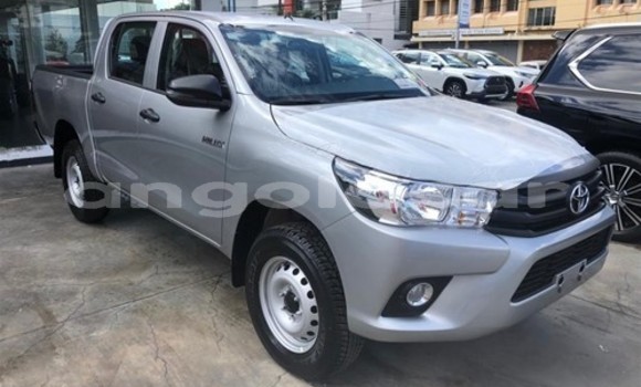 Acheter Occasion Voiture Toyota Hilux Gris à Luanda, Province de Luanda Acheter Occasion Voiture Toyota Hilux Gris à Luanda, Province de Luanda