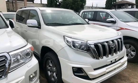 Acheter Occasion Voiture Toyota Land Cruiser Blanc à Benguela, Benguela Acheter Occasion Voiture Toyota Land Cruiser Blanc à Benguela, Benguela