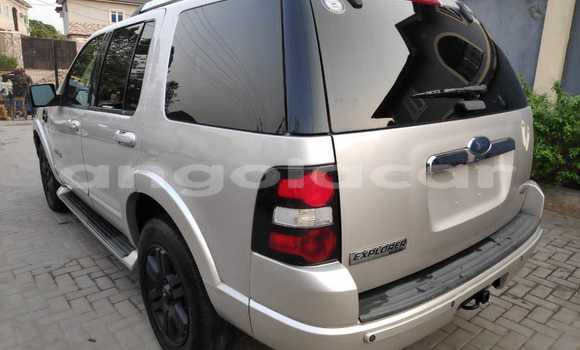 Buy Used Ford Explorer Silver Car in Luanda in Luanda Province Buy Used Ford Explorer Silver Car in Luanda in Luanda Province