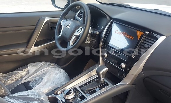 Comprar Usado Mitsubishi Pajero Preto Carro em Luanda em Luanda Province Comprar Usado Mitsubishi Pajero Preto Carro em Luanda em Luanda Province