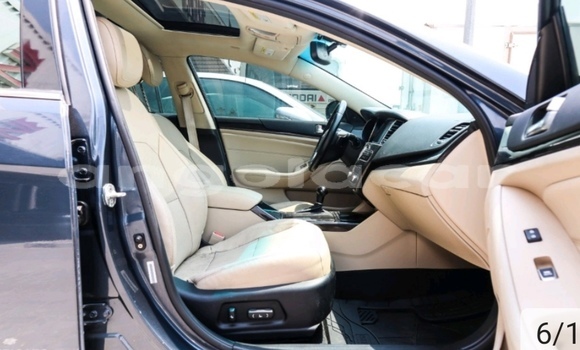 Comprar Usado Kia Cadenza Outro Carro em Luena em Moxico Comprar Usado Kia Cadenza Outro Carro em Luena em Moxico