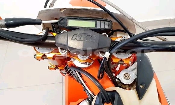 Acheter Occasion Moto KTM 350 Autre à Luanda, Province de Luanda Acheter Occasion Moto KTM 350 Autre à Luanda, Province de Luanda