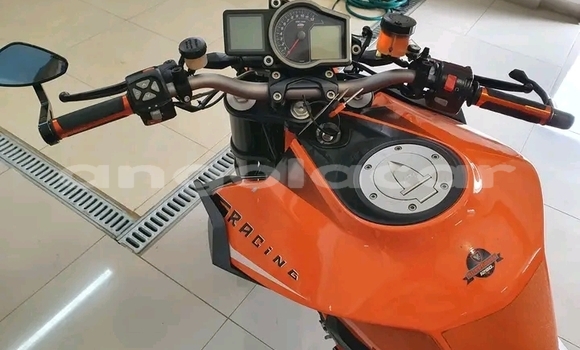 Acheter Occasion Moto KTM 990 Autre à Luanda, Province de Luanda Acheter Occasion Moto KTM 990 Autre à Luanda, Province de Luanda