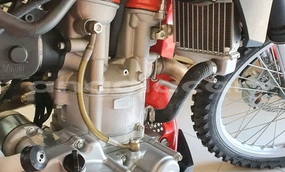 Acheter Occasion Moto Swm SM Autre à Luanda, Province de Luanda Acheter Occasion Moto Swm SM Autre à Luanda, Province de Luanda