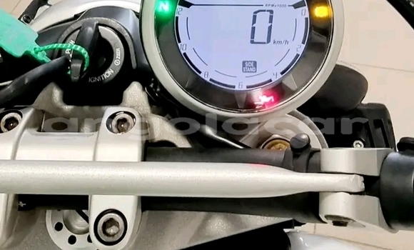 Acheter Neuf Moto Ducati SCRAMBLER Blanc à Luanda, Province de Luanda Acheter Neuf Moto Ducati SCRAMBLER Blanc à Luanda, Province de Luanda