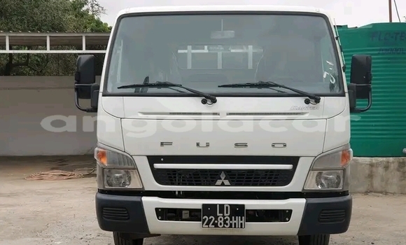 Buy Used Mitsubishi Celeste White Car in Luanda in Luanda Province