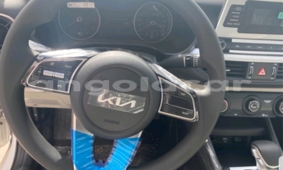 Buy Used Kia Cerato White Car in Luena in Moxico Buy Used Kia Cerato White Car in Luena in Moxico