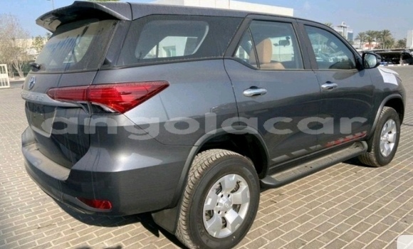 Buy Used Toyota Fortuner Other Car in Luena in Moxico Buy Used Toyota Fortuner Other Car in Luena in Moxico