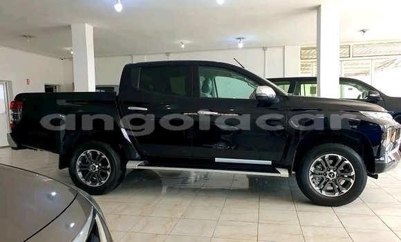 Comprar Usado Mitsubishi L200 Preto Carro em Luanda em Luanda Province Comprar Usado Mitsubishi L200 Preto Carro em Luanda em Luanda Province