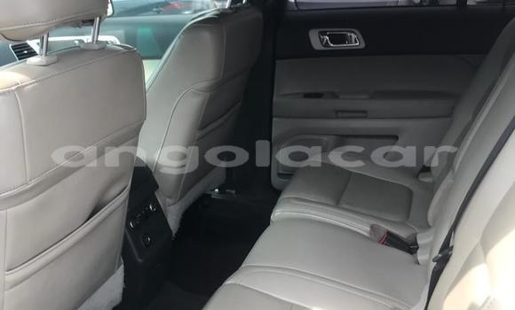 Comprar Usado Ford Explorer Vermelho Carro em Luanda em Luanda Province Comprar Usado Ford Explorer Vermelho Carro em Luanda em Luanda Province
