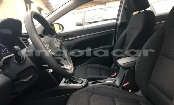 Comprar Usado Hyundai Elantra Preto Carro em Luanda em Luanda Province Comprar Usado Hyundai Elantra Preto Carro em Luanda em Luanda Province