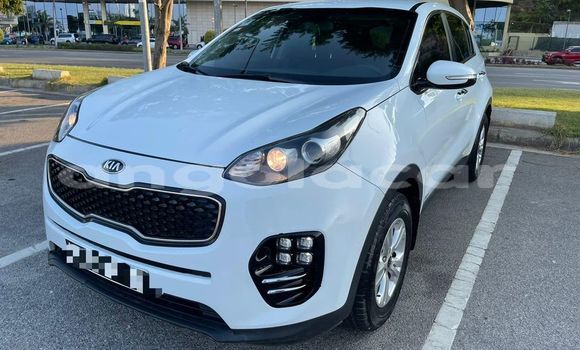 Buy Used Kia Sportage White Car in Luanda in Luanda Province Buy Used Kia Sportage White Car in Luanda in Luanda Province