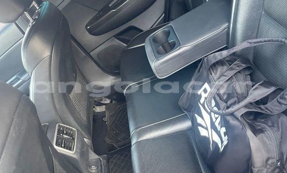 Comprar Usado Kia Sportage Branco Carro em Luanda em Luanda Province Comprar Usado Kia Sportage Branco Carro em Luanda em Luanda Province