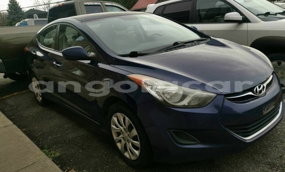 Buy Used Hyundai Elantra Blue Car in Luanda in Luanda Province