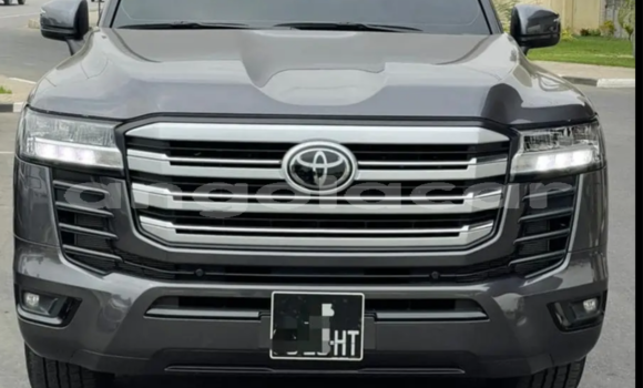 Comprar Usado Toyota Land Cruiser Outro Carro em Luena em Moxico Comprar Usado Toyota Land Cruiser Outro Carro em Luena em Moxico