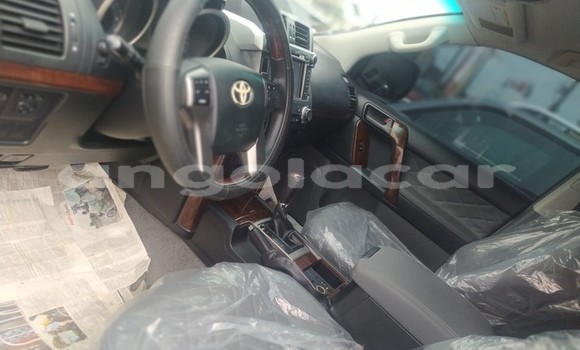 Comprar Usado Toyota Land Cruiser Prata Carro em Luanda em Luanda Province Comprar Usado Toyota Land Cruiser Prata Carro em Luanda em Luanda Province