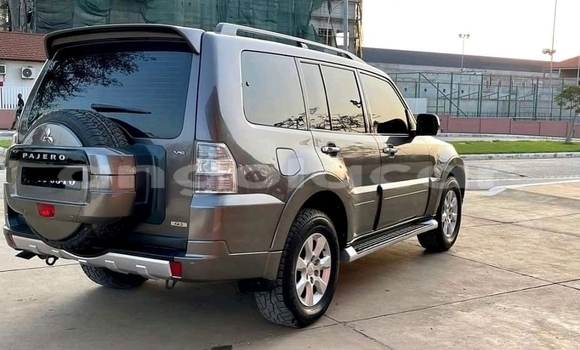 Acheter Occasion Voiture Mitsubishi Pajero Sport Autre à Luena, Moxico Acheter Occasion Voiture Mitsubishi Pajero Sport Autre à Luena, Moxico