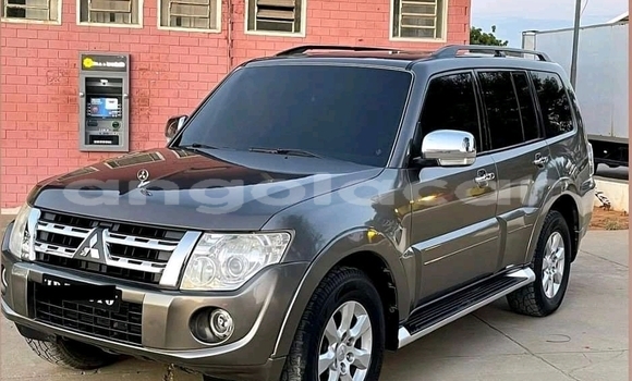 Acheter Occasion Voiture Mitsubishi Pajero Sport Autre à Luena, Moxico Acheter Occasion Voiture Mitsubishi Pajero Sport Autre à Luena, Moxico