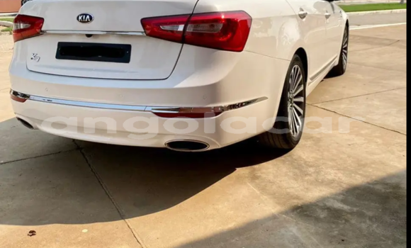 Buy New Kia K7 White Car in Luena in Moxico Buy New Kia K7 White Car in Luena in Moxico