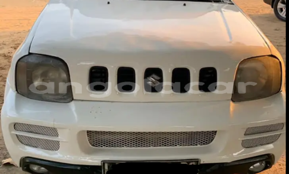 Comprar Usado Suzuki Jimny Branco Carro em Luena em Moxico Comprar Usado Suzuki Jimny Branco Carro em Luena em Moxico