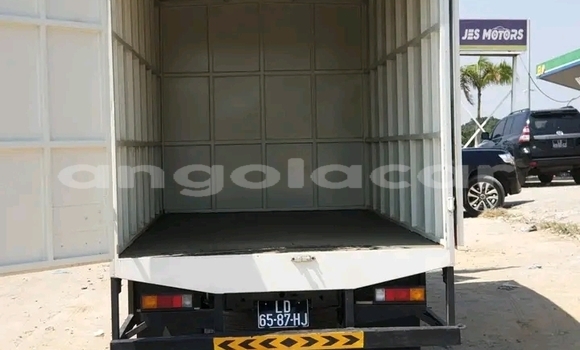 Comprar Usado Mitsubishi Strada Branco Carro em Luanda em Luanda Province Comprar Usado Mitsubishi Strada Branco Carro em Luanda em Luanda Province
