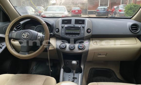Comprar Usado Toyota RAV4 Azul Carro em Luanda em Luanda Province Comprar Usado Toyota RAV4 Azul Carro em Luanda em Luanda Province