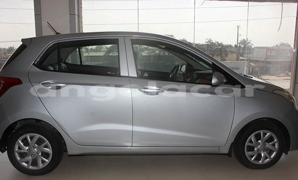 Comprar Usado Hyundai H1 Outro Carro em Lobito em Benguela Comprar Usado Hyundai H1 Outro Carro em Lobito em Benguela