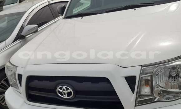 Acheter Occasion Voiture Toyota Tacoma Blanc à Luanda, Province de Luanda Acheter Occasion Voiture Toyota Tacoma Blanc à Luanda, Province de Luanda