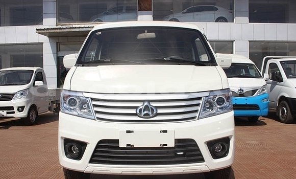 Comprar Novo Changan Alsvin V7 Branco Carro em Lobito em Benguela Comprar Novo Changan Alsvin V7 Branco Carro em Lobito em Benguela