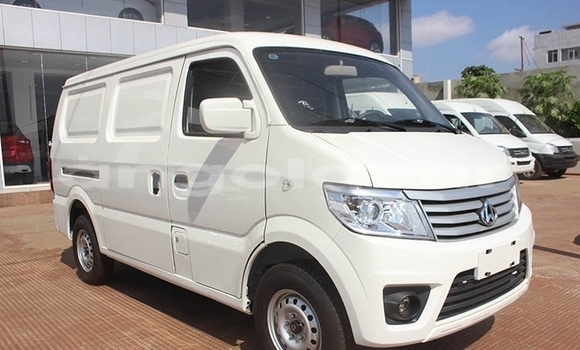 Comprar Novo Changan Alsvin V7 Branco Carro em Lobito em Benguela Comprar Novo Changan Alsvin V7 Branco Carro em Lobito em Benguela