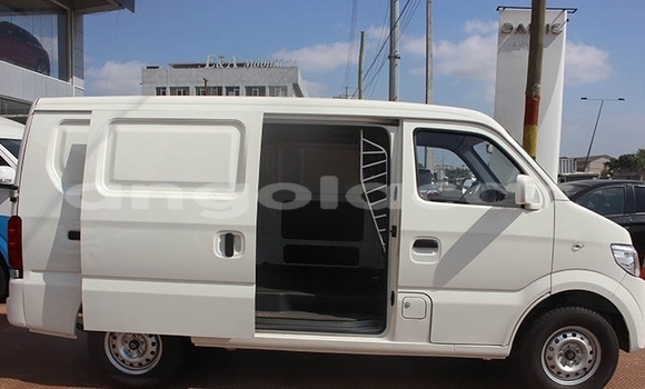 Comprar Novo Changan Alsvin V7 Branco Carro em Lobito em Benguela Comprar Novo Changan Alsvin V7 Branco Carro em Lobito em Benguela