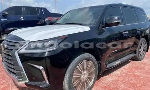 Comprar Usado Lexus LX 570 Outro Carro em Luena em Moxico
