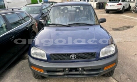 Acheter Occasion Voiture Toyota RAV4 Bleu à Luanda, Province de Luanda Acheter Occasion Voiture Toyota RAV4 Bleu à Luanda, Province de Luanda