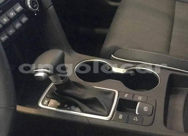 Big with watermark kia sportage luanda province luanda 26033
