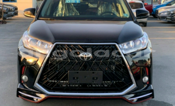 Buy Used Toyota Highlander Black Car in Luena in Moxico