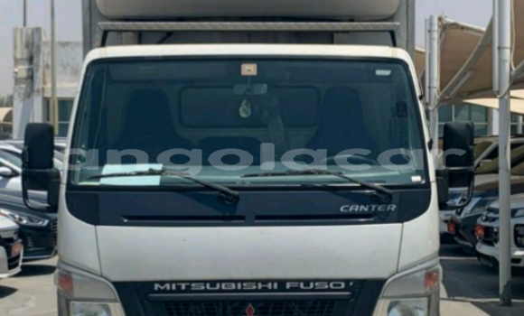 Comprar Usado Mitsubishi i Branco Carro em Luena em Moxico