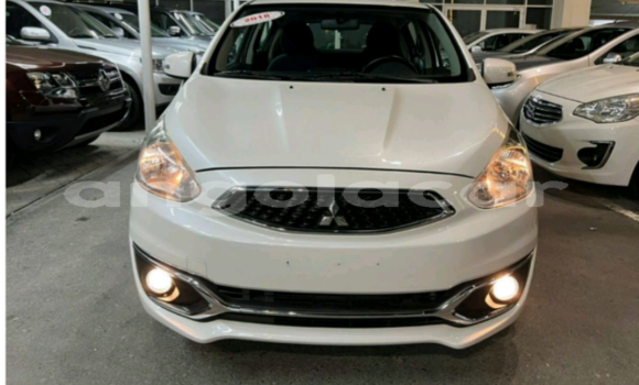 Comprar Usado Nissan Micra Branco Carro em Luena em Moxico Comprar Usado Nissan Micra Branco Carro em Luena em Moxico