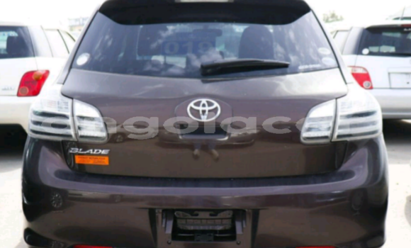 Comprar Usado Toyota Blade Outro Carro em Luena em Moxico Comprar Usado Toyota Blade Outro Carro em Luena em Moxico