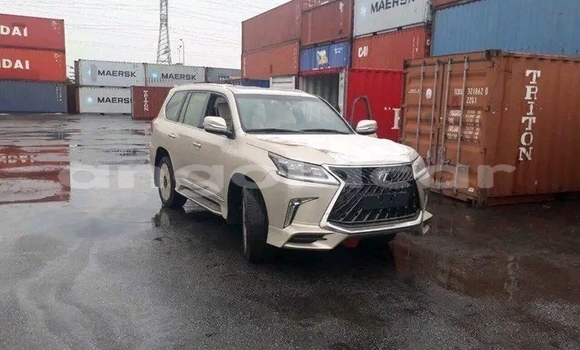 Acheter Occasion Voiture Lexus LX 570 Autre à Luanda, Province de Luanda Acheter Occasion Voiture Lexus LX 570 Autre à Luanda, Province de Luanda