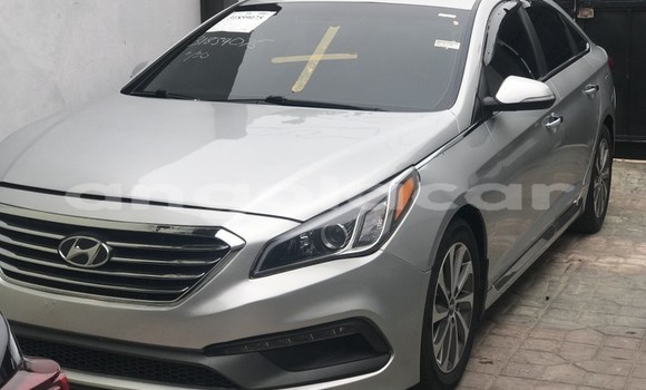 Acheter Occasion Voiture Hyundai Sonata Gris à Luanda, Province de Luanda