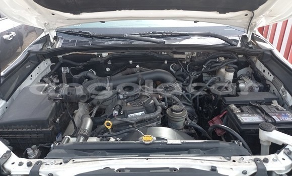 Acheter Occasion Voiture Toyota Hilux Blanc à Luena, Moxico Acheter Occasion Voiture Toyota Hilux Blanc à Luena, Moxico